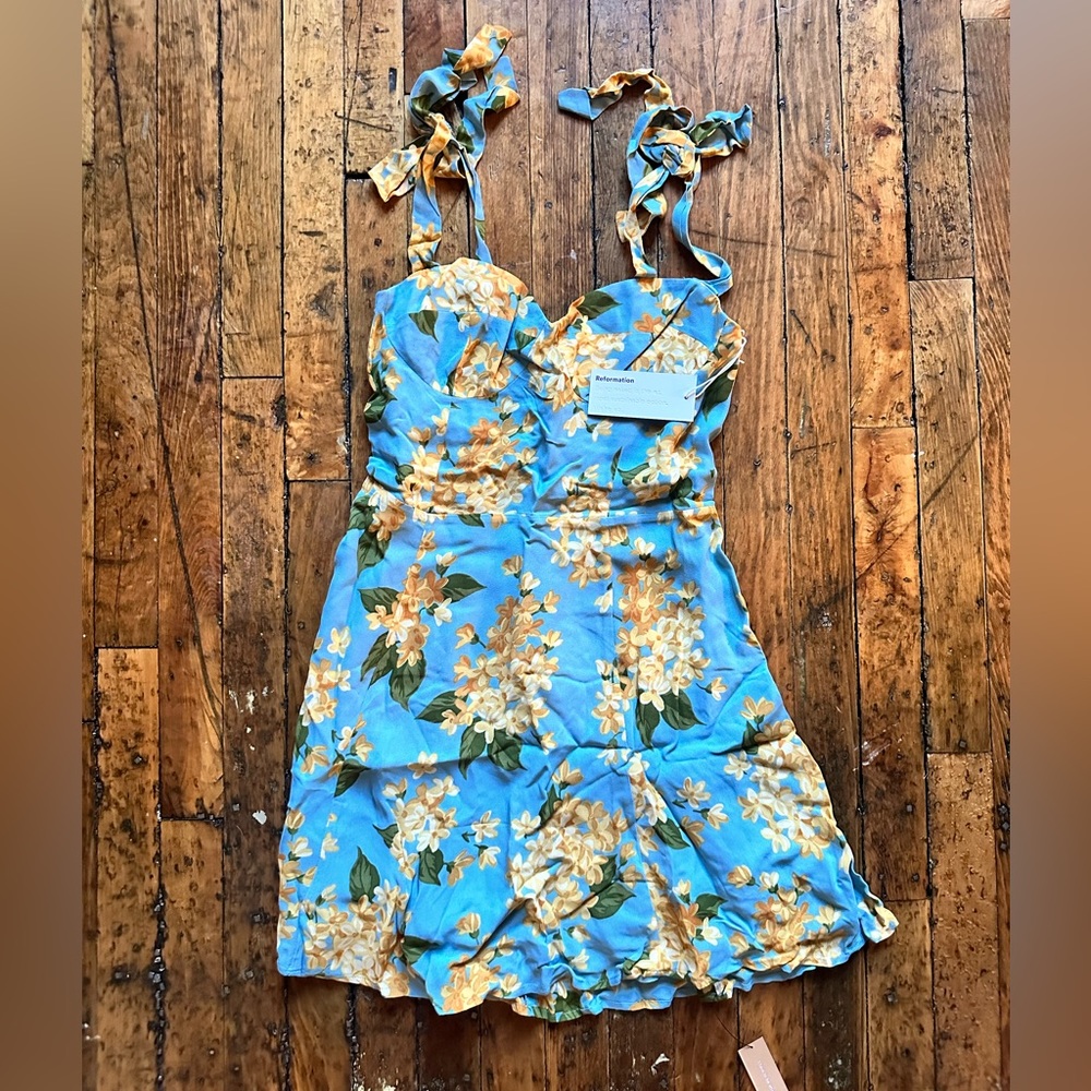 ✨NWT✨ REFORMATION Niara Dress Size 6